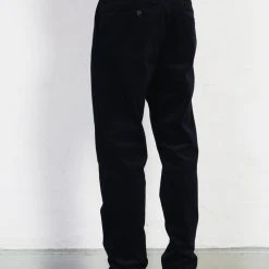 HANSEN GARMENTS FRED | Regular Fit Trousers | Fluid Navy -PUMA Shop fred regular fit trousers fluid navy hansen garments 195102