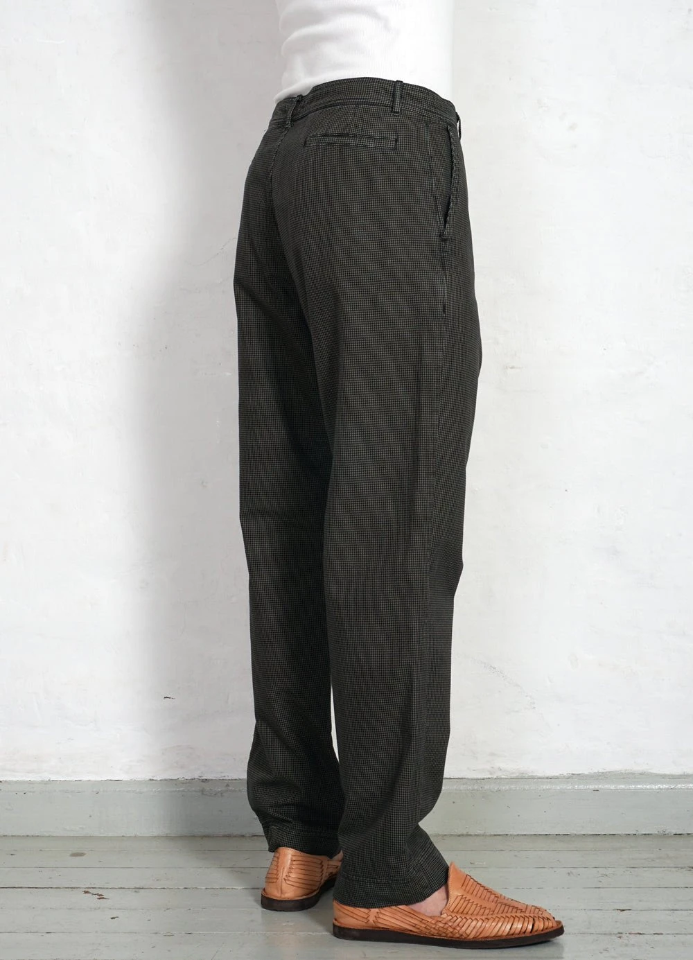 HANSEN GARMENTS KEN | Wide Cut Work Trousers | Black Sand 3 HANSEN GARMENTS KEN | Wide Cut Work Trousers | Black Sand – Bild 3