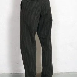 HANSEN GARMENTS KIAN | Cinch Back Wide Trousers | Khaki Pin -PUMA Shop kian cinch back wide trousers khaki pin hansen garments 510202