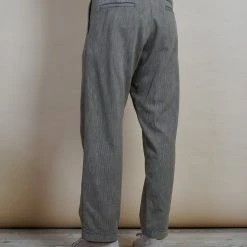 HANSEN GARMENTS KIAN | Wide Fit Trousers | Lion 9 HANSEN GARMENTS KIAN | Wide Fit Trousers | Lion -PUMA Shop kian wide fit trousers lion hansen garments 956247