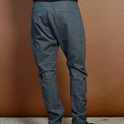 HANSEN GARMENTS OTTO | Curved Leg Trousers | Gravel 8 HANSEN GARMENTS OTTO | Curved Leg Trousers | Gravel -PUMA Shop otto curved leg trousers gravel hansen garments 634329