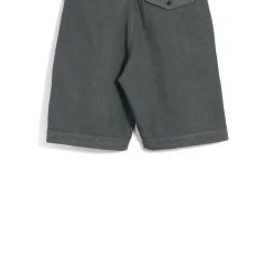 HANSEN GARMENTS ROBIN | Super Wide Pleated Shorts | Oxidized 9 HANSEN GARMENTS ROBIN | Super Wide Pleated Shorts | Oxidized -PUMA Shop robin super wide pleated shorts oxidized hansen garments 140711