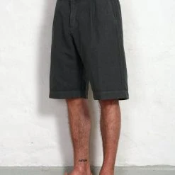 HANSEN GARMENTS ROBIN | Super Wide Pleated Shorts | Oxidized 7 HANSEN GARMENTS ROBIN | Super Wide Pleated Shorts | Oxidized -PUMA Shop robin super wide pleated shorts oxidized hansen garments 795132