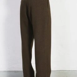 HANSEN GARMENTS SUNE | Pleated Wide Cut Trousers | Brown Herringbone 16 HANSEN GARMENTS SUNE | Pleated Wide Cut Trousers | Brown Herringbone -PUMA Shop sune pleated wide cut trousers brown herringbone hansen garments 814729
