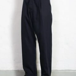 HANSEN GARMENTS SUNE | Pleated Wide Cut Trousers | Dark Blue 9 HANSEN GARMENTS SUNE | Pleated Wide Cut Trousers | Dark Blue -PUMA Shop sune pleated wide cut trousers dark blue hansen garments 841138