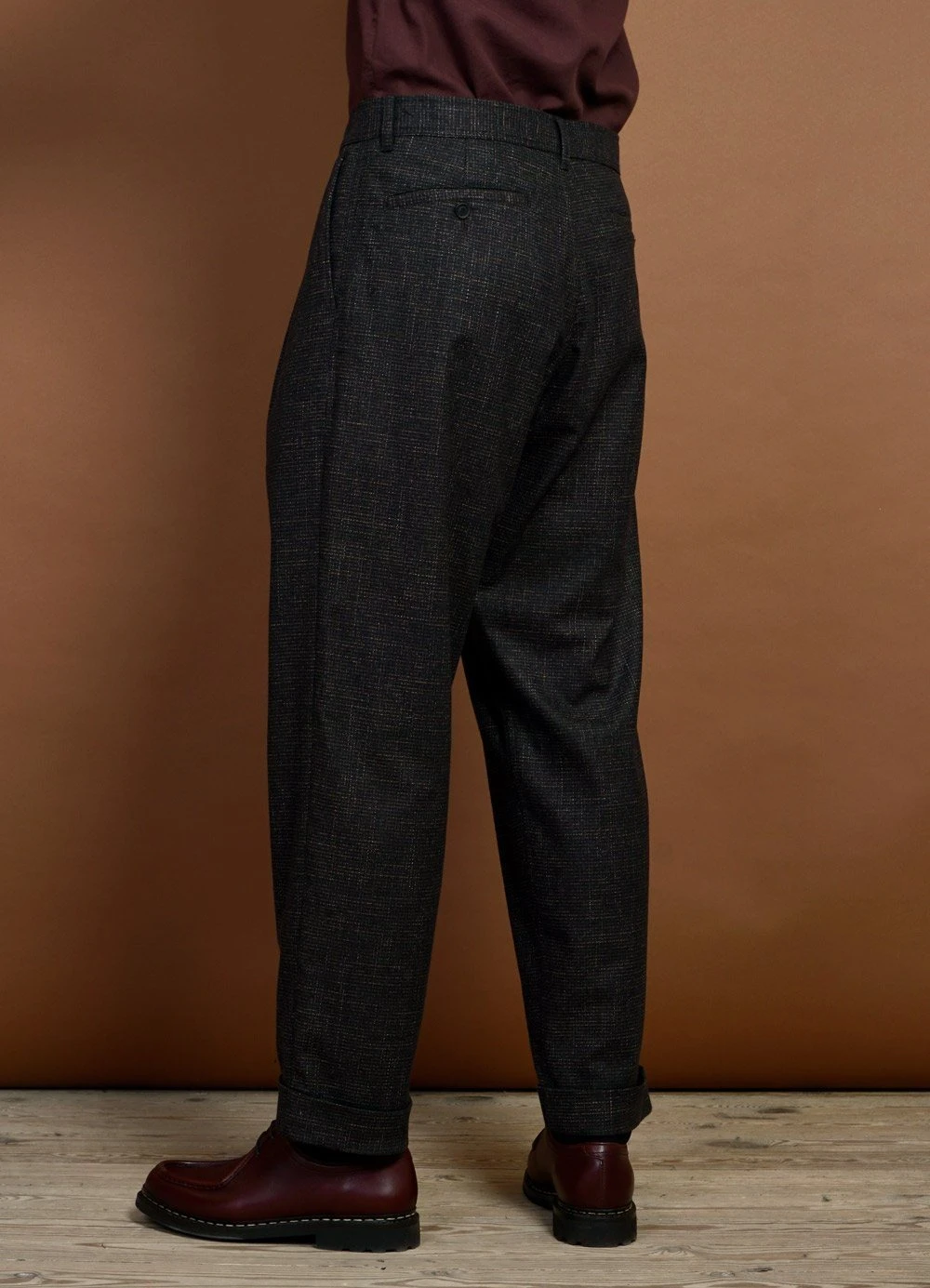 HANSEN GARMENTS SYLVESTER | Double Pleated Trousers | Macchiato 6 HANSEN GARMENTS SYLVESTER | Double Pleated Trousers | Macchiato – Bild 6