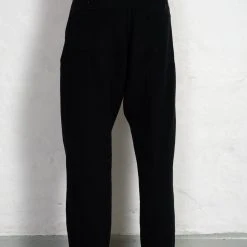 HANSEN GARMENTS TRYGVE | Wide Cut Cropped Trousers | Black 12 HANSEN GARMENTS TRYGVE | Wide Cut Cropped Trousers | Black -PUMA Shop trygve wide cut cropped trousers black hansen garments 274248